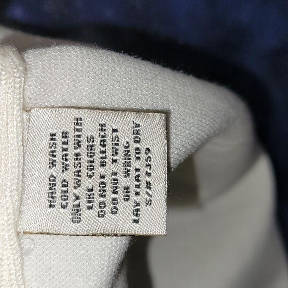 🍂3/$10 Heirloom Collectibles VTG Cream Lace-Waist, 3/4 Sleeve Cross-Over Blouse - Picture 9 of 16